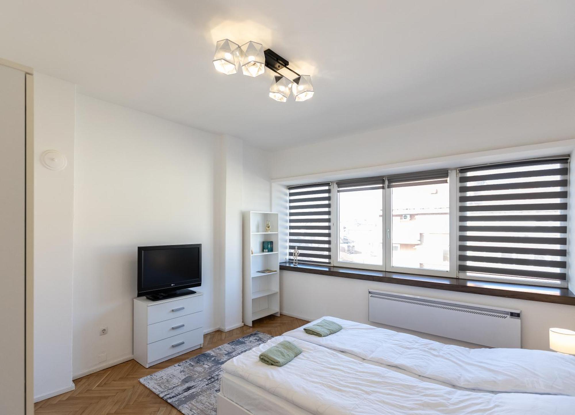 Апартаменти 1Bdr Flat In Center Of Sofia Vitoshka Blvd Екстер'єр фото