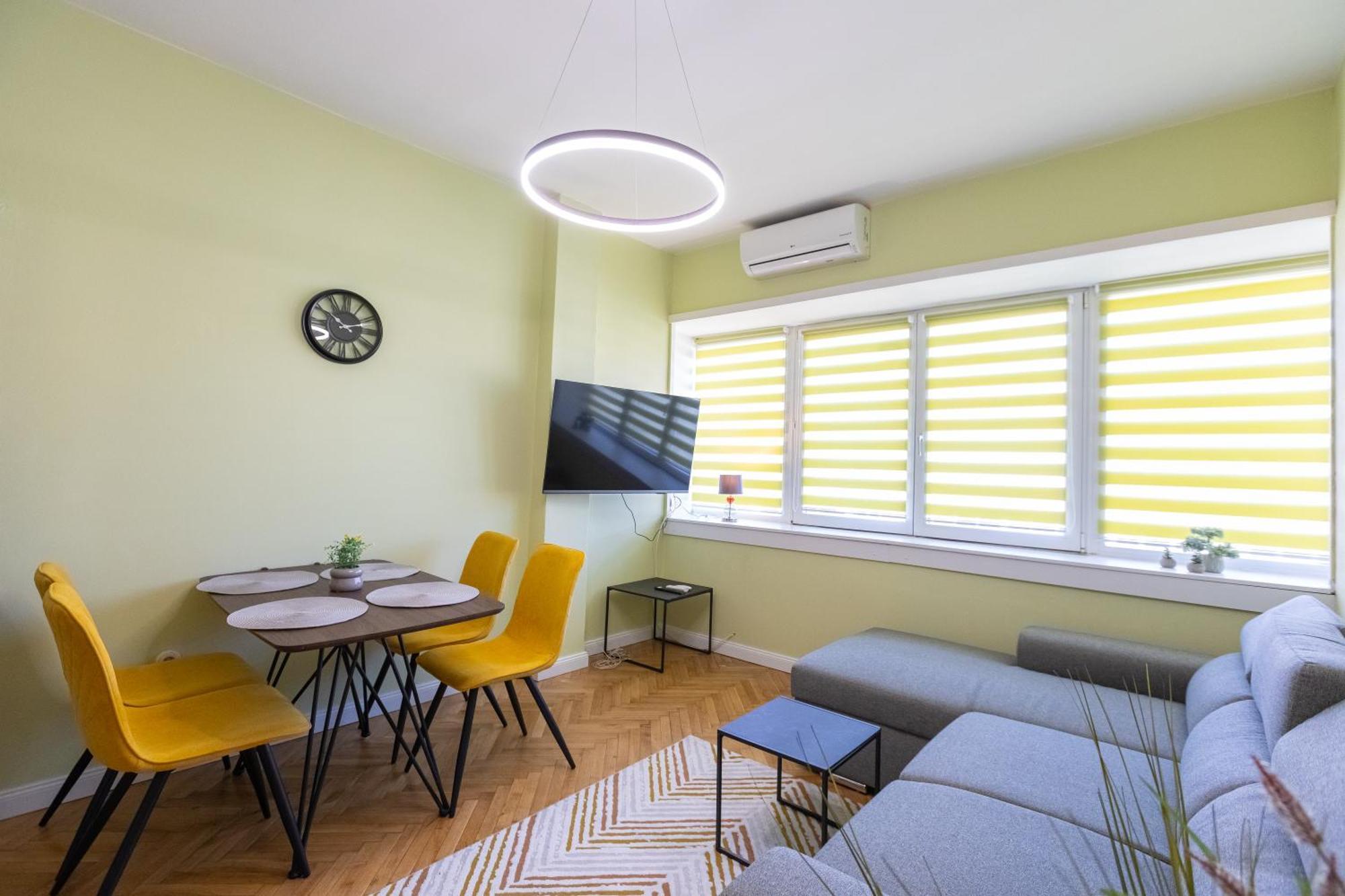 Апартаменти 1Bdr Flat In Center Of Sofia Vitoshka Blvd Екстер'єр фото